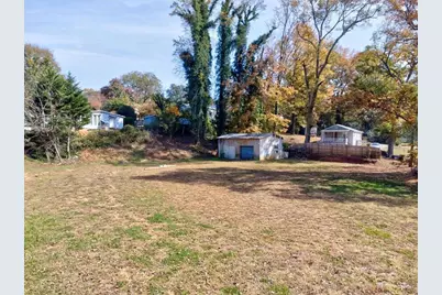 392 King, Baldwin, GA 30511 - Photo 10