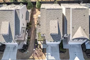 790 Belrose Dr, Smyrna, GA 30080 - Photo 2