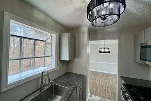 4922 Windsor Downs Ln, Decatur, GA 30035 - Photo 10