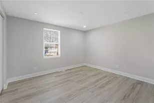 5268 Kinsdale Ln, Stone Mountain, GA 30088 - Photo 18