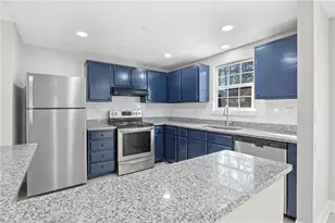 5268 Kinsdale Ln, Stone Mountain, GA 30088 - Photo 12