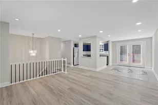 5268 Kinsdale Ln, Stone Mountain, GA 30088 - Photo 8