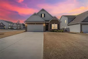 514 Denton Dr, Adairsville, GA 30103 - Photo 1