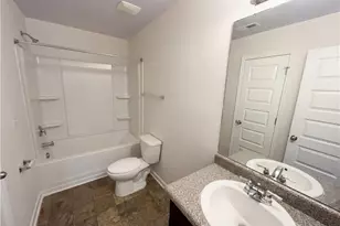 1209 Vienna Ct, Hampton, GA 30228 - Photo 16