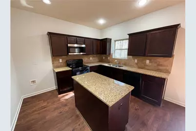 1209 Vienna Court, Hampton, GA 30228 - Photo 2