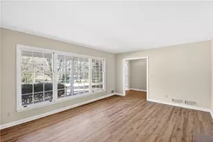 4381 Klondike Rd, Lithonia, GA 30038 - Photo 6