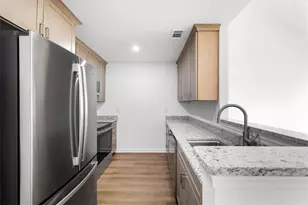 5380 Oakley Commons Blvd, Union City, GA 30291 - Photo 10