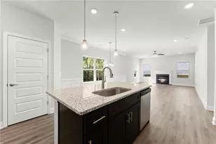 285 Magnolia Villas Dr, Cornelia, GA 30531 - Photo 10