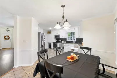 1388 Chatley Way, Woodstock, GA 30188 - Photo 10