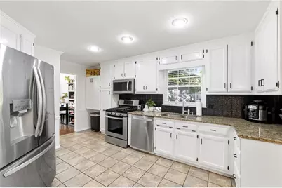 1388 Chatley Way, Woodstock, GA 30188 - Photo 6