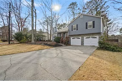 1003 Darvin Lane NW, Kennesaw, GA 30144 - Photo 2