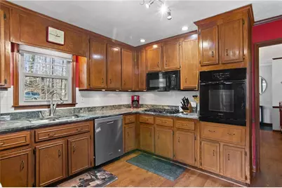 142 Lynford Lane, Woodstock, GA 30189 - Photo 14