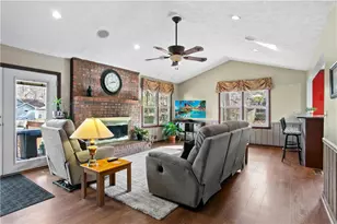 142 Lynford Ln, Woodstock, GA 30189 - Photo 8