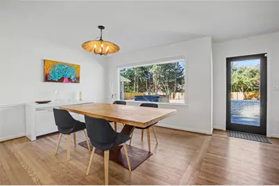 7330 Hunters Branch Drive NE, Sandy Springs, GA 30328 - Photo 12