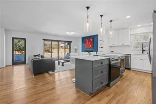 7330 Hunters Branch Dr NE, Sandy Springs, GA 30328 - Photo 18