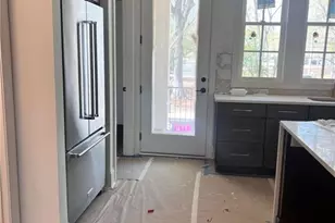 435 Mayfair Ct, Alpharetta, GA 30009 - Photo 4