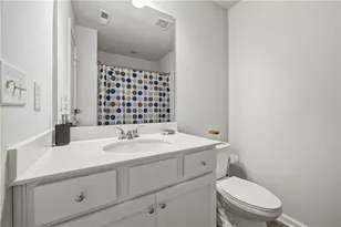 3175 Meadowstone Ln SW, Atlanta, GA 30331 - Photo 16