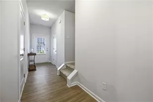 3175 Meadowstone Ln SW, Atlanta, GA 30331 - Photo 2