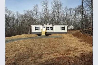 714 Nails Creek Crossing, Royston, GA 30662 - Photo 2