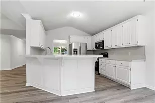 93 Charlie Smith Dr, Senoia, GA 30276 - Photo 2