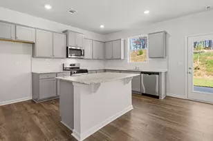 1365 Lincoln Ln, Braselton, GA 30517 - Photo 6