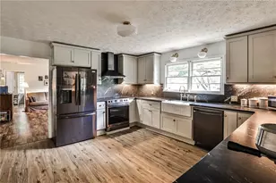 3484 River Dr, Lawrenceville, GA 30044 - Photo 8