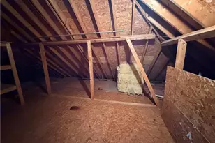 2001 Two Springs Way, Lawrenceville, GA 30043 - Photo 20