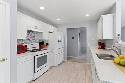 8425 River Hill Commons Drive, Ball Ground, GA 30107 - Photo 10