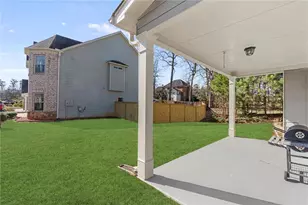 400 Autumn Bluff Dr, Lawrenceville, GA 30044 - Photo 28