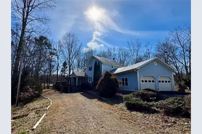 201 Edmondson Drive, Dahlonega, GA 30533 - Photo 2