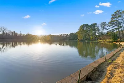 2950 Rivermeade Drive NW, Atlanta, GA 30327 - Photo 64