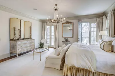 1005 Heards Ferry Road, Atlanta, GA 30328 - Photo 10