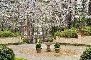 1005 Heards Ferry Rd, Sandy Springs, GA 30328 - Photo 38