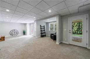 7110 Amberleigh Way, Johns Creek, GA 30097 - Photo 38