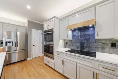 7110 Amberleigh Way, Johns Creek, GA 30097 - Photo 16