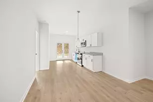 4410 Ross Estates Ct, Snellville, GA 30039 - Photo 8