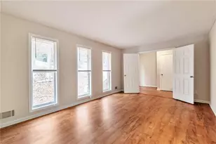 5900 Simone Dr, Stone Mountain, GA 30087 - Photo 10