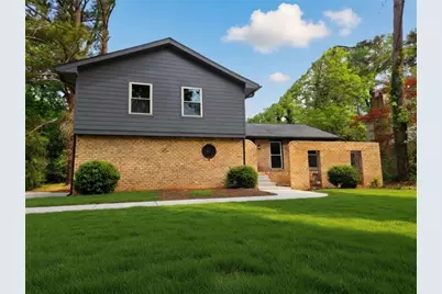 3940 Pinehurst Valley Drive, Decatur, GA 30034 - Photo 2