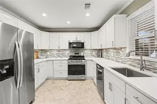 246 Fay Dr NW, Kennesaw, GA 30144 - Photo 10