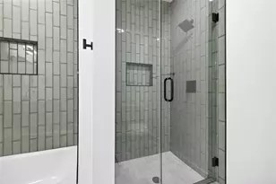 1046 Mayson Turner Rd NW, Atlanta, GA 30314 - Photo 32