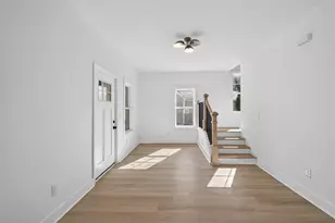 1046 Mayson Turner Rd NW, Atlanta, GA 30314 - Photo 14