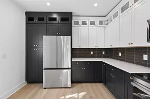 1046 Mayson Turner Rd NW, Atlanta, GA 30314 - Photo 18