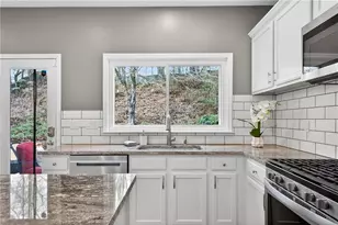 2547 Haddenham Ln SW, Smyrna, GA 30082 - Photo 10