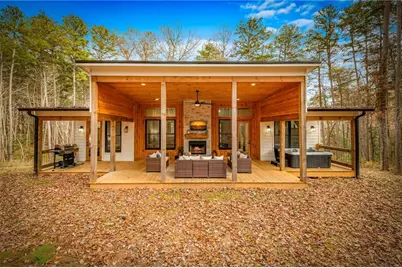 649 Lees Ride, McCaysville, GA 30555 - Photo 2