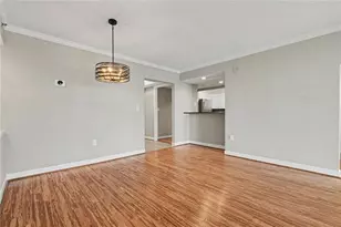 2870 Pharr Ct NW, Atlanta, GA 30305 - Photo 10