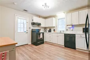 5150 Bay Creek Church Rd, Loganville, GA 30052 - Photo 12