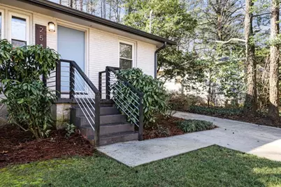 2531 McCurdy Way, Decatur, GA 30033 - Photo 8