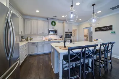 6988 Flagstone Way, Flowery Branch, GA 30542 - Photo 12