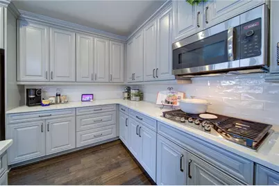 6988 Flagstone Way, Flowery Branch, GA 30542 - Photo 16