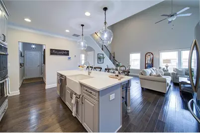 6988 Flagstone Way, Flowery Branch, GA 30542 - Photo 14